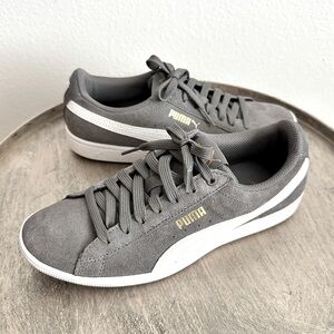 PUMA Gray White Sneakers Soft Foam Lace Up Sneakers Size 7